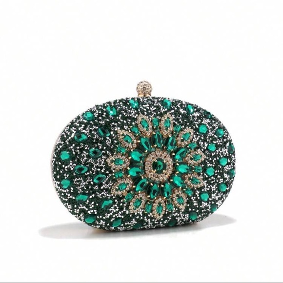 💎 Jewel Encrusted Purse 💎 - Picture 6 of 8